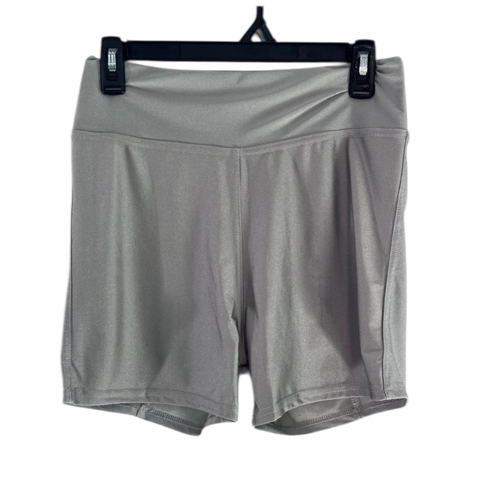 Gray Women's Shorts Size Medium Waist 13.5” Inseam 3”